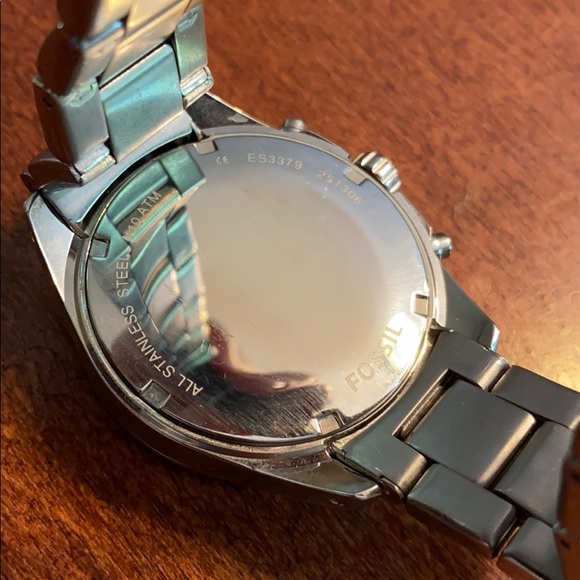 Watch - Picture 3 of 3